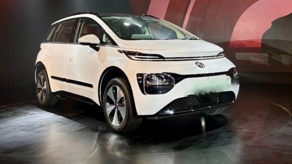 விற்பனையில் முதலிடத்தில் இருக்கும் MG WINDSOR EV.. புது புது கார்களை அறிமுகம் செய்ய முடிவு..