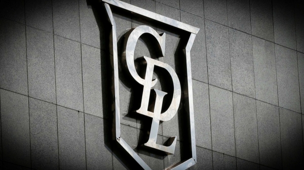 தந்தைக்கு எதிராக மகன் சதி… சிங்கப்பூர் ரியல் எஸ்டேட் நிறுவனத்தில் பரபரப்பு..