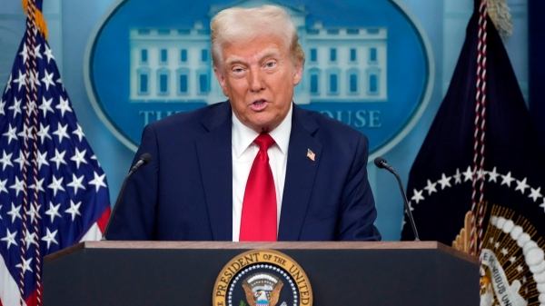 உக்ரைன் போரை முடிவுக்கு கொண்டு வர டிரம்ப் கேட்கும் பரிசு.. அமெரிக்காவில் நடந்தது என்ன..? 