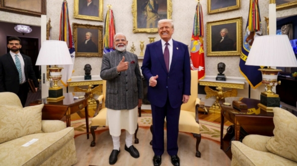 மோடி வரியை குறைக்க ஒப்புக்கொண்டார்.. டொனால்டு டிரம்ப் கொடுத்த மெகா அப்டேட்.. ஏப்ரல் 2 தப்பித்தோமா..?