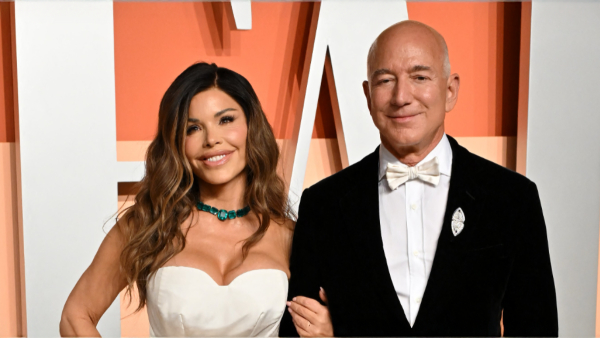 அமேசான் நிறுவனர் ஜெஃப் பெசோஸின் ஆடம்பர திருமணம்…கோலாகலமாக தயாராகும் வெனிஸ் நகரம்..