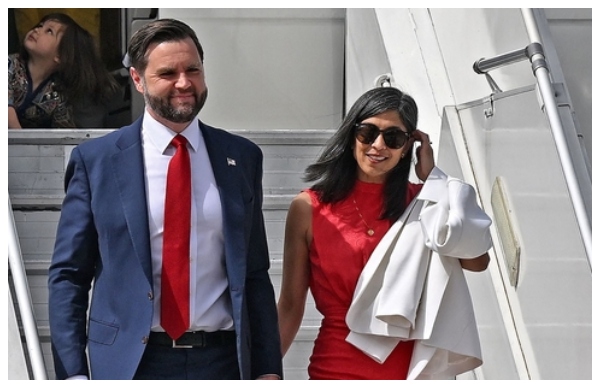 இந்தியா வந்த அமெரிக்க துணை அதிபர் ஜேடி வான்ஸ்.. குட்நியூஸ் வருமா..?