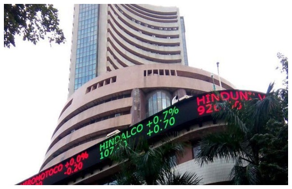 4 நாளில் சென்செக்ஸ் 4,700 புள்ளிகள் ஏற்றம்.. பங்குகளை வாங்கலாமா அல்லது விற்கலாமா?.. 4 நாளில் சென்செக்ஸ் 4,700 புள்ளிகள் ஏற்றம்.. பங்குகளை வாங்கலாமா அல்லது விற்கலாமா?..