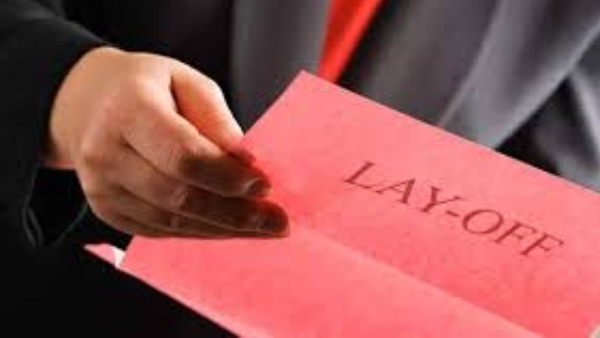 ஊழியர்களே உஷார்!! இந்த வயதுடையவர்கள் தான் முதல்ல வேலையை விட்டு தூக்குறாங்களாம்!!