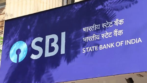 SBI பேங்க் ஏடிஎம் பயன்படுத்துபவரா நீங்கள்? பிப்ரவரி 1 முதல் அமலுக்கு வந்த சர்வீஸ் சார்ஜ் கட்டணங்கள்!