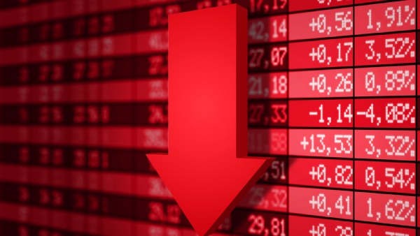 அமெரிக்காவுக்கு பதிலடி கொடுத்த சீனா ரத்தகளரி.. 10 சதவீத சரிவால் கண்ணீர் விடும் முதலீட்டாளர்கள்..! அமெரிக்காவுக்கு பதிலடி கொடுத்த சீனா ரத்தகளரி.. 10 சதவீத சரிவால் கண்ணீர் விடும் முதலீட்டாளர்கள்..!