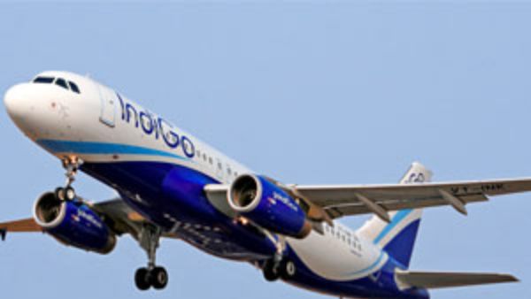 அதிகரித்து வரும் பதற்றம்.. 32 விமான நிலையங்களை மூடிய மத்திய அரசு! இனி என்னவெல்லாம் நடக்க போகுதோ?