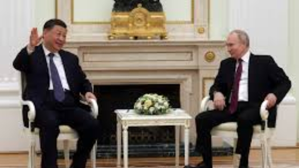 புதின் உடன் ஜி ஜின்பிங் திடீர் சந்திப்பு.. வர்த்தக போருக்கு மத்தியில் மீட்டிங்.. டிரம்ப்-க்கு செக்?