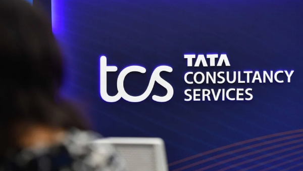 டிசிஎஸ் ஊழியர்கள் அதிர்ச்சி.. சீனியர் ஊழியர்களுக்கு வேரியபிள் பே கட்..!!