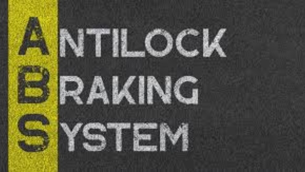 புது பைக் வாங்க போறீங்களா? வெயிட் பண்ணுங்க உங்களுக்கு 2 ஹெல்மெட் கிடைக்க போகுது!!