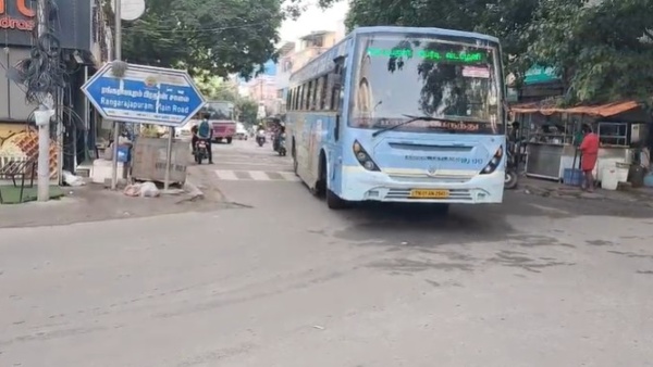 பொது வேலைநிறுத்தம்: சென்னையில் 100% பேருந்துகள் இயக்கம், இயல்பு வாழ்க்கைக்கு பாதிப்பில்லை