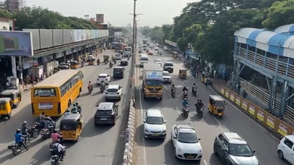 பொது வேலைநிறுத்தம்: சென்னையில் 100% பேருந்துகள் இயக்கம், இயல்பு வாழ்க்கைக்கு பாதிப்பில்லை