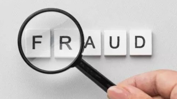 பெங்களூருவில் ரூ.100 கோடி சிட் ஃபண்ட் மோசடி: மலையாளி தம்பதி மாயம்! 265 புகார்கள் பதிவு!