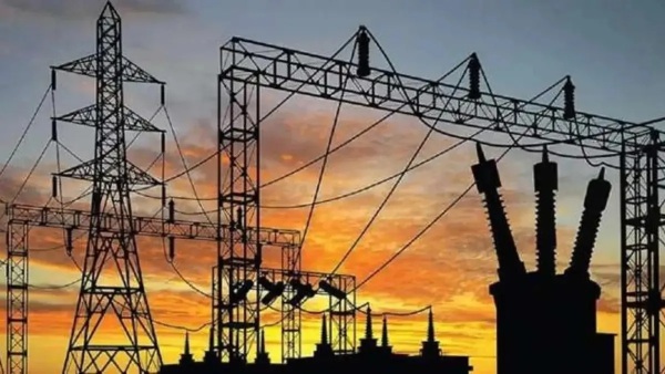 ஒரேயொரு உத்தரவு.. 30% சரிந்த IEX பங்குகள்.. Market Coupling தான் மொத்த பிரச்சனைக்கும் காரணம்..? ஒரேயொரு உத்தரவு.. 30% சரிந்த IEX பங்குகள்.. Market Coupling தான் மொத்த பிரச்சனைக்கும் காரணம்..?