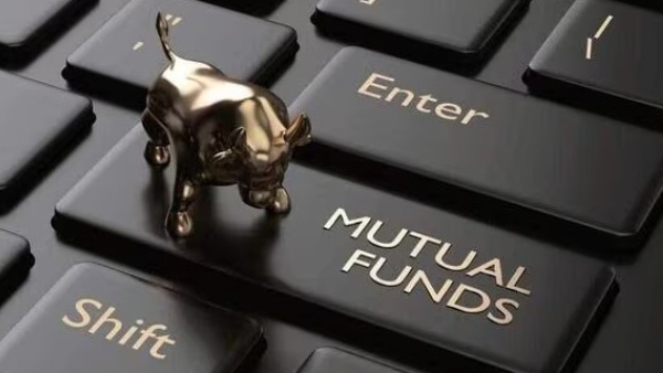 ஒரே நேரத்தில் மொத்தமாக முதலீடு செய்வது நல்லதா? மாதாந்திர முதலீடு செய்வது நல்லதா? சிறந்த வழி என்ன..?