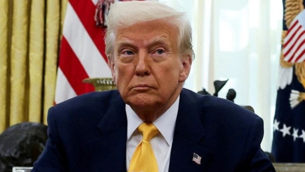 இந்தியர்களை இனி பணியில் அமர்த்தக் கூடாது.. அதிபர் டொனால்ட் டிரம்ப் அதிரடி உத்தரவு..!!