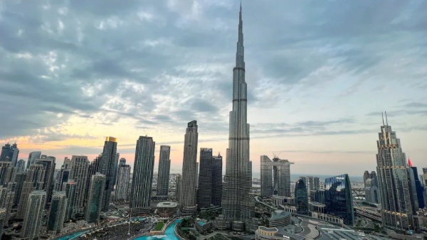 துபாயில் உங்கள் கனவு வாழ்க்கை.. அதுவும் ரூ.8,900 இருந்தா போதும்.!!