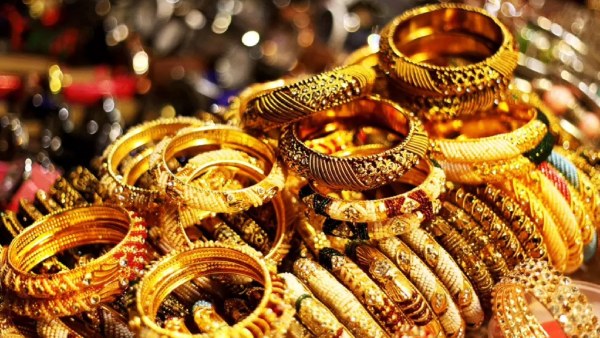 தங்க விலை வரலாறு காணாத உச்சம் தொடுமா? செப்டம்பர் முதல் வாரத்தில் காத்திருக்கும் மிகப்பெரிய ட்விஸ்ட்!