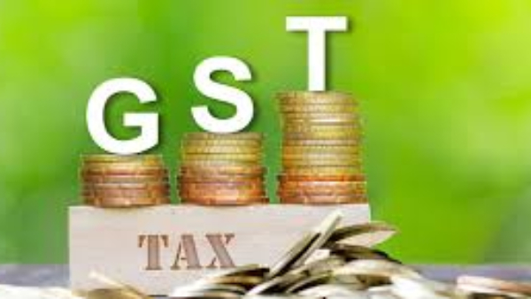 தீபாவளி பரிசாக ஜிஎஸ்டி வரியை குறைக்க திட்டம்!! மக்களே நிறைய பொருட்களின் விலை குறையப் போகுது!!