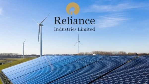 சிங்கப்பூரை விட 3 மடங்கு பெரிய சூரிய மின்சக்தி பூங்கா: ரிலையன்ஸ் நிறுவனத்தின் பிரம்மாண்டத் திட்டம்!