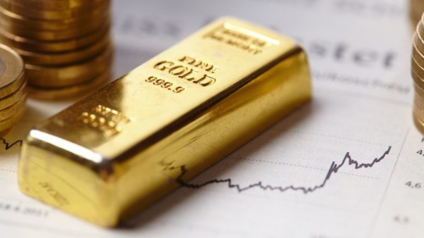 இந்த தீபாவளிக்கு தங்கம் வாங்கலாமா? தங்கம் சம்பந்தப்பட்ட பங்குகளில் முதலீடு செய்யலாமா?