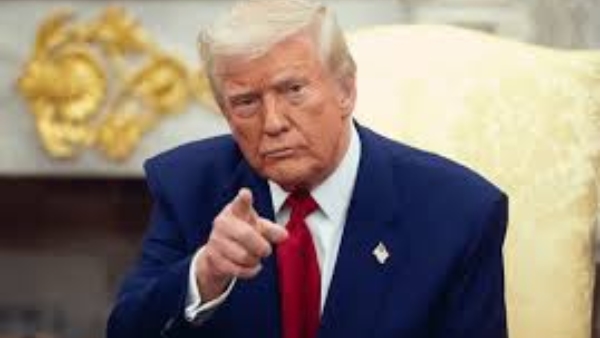 இந்திய ஐடி ஊழியர்களை சுற்றி சுற்றி அடிக்கும் டிரம்ப்.. இனி H1B விசாவுல அமெரிக்கா போறது கஷ்டம்