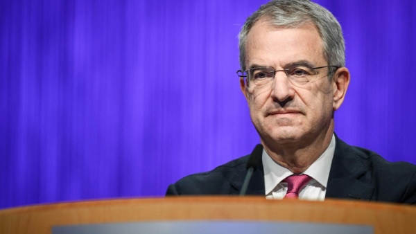 நெஸ்லே நிறுவனத்தில் அதிர்ச்சி.. ஊழியருடன் தொடர்பில் இருந்ததால் CEO பணிநீக்கம்!