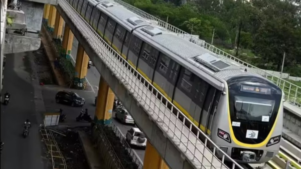 பெங்களூரு மெட்ரோ: விரைவில் நான்காவது ரயில்.. வந்தது புது அப்டேட்.. கூட்ட நெரிசலுக்கு இனி குட்பை.. !!