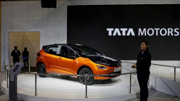 சைபர் தாக்குதலில் Jaguar Land Rover.. அதிர்ச்சியில் வாடிக்கையாளர்கள்.. மூடிஸ் எடுத்த தடாலடி முடிவு!