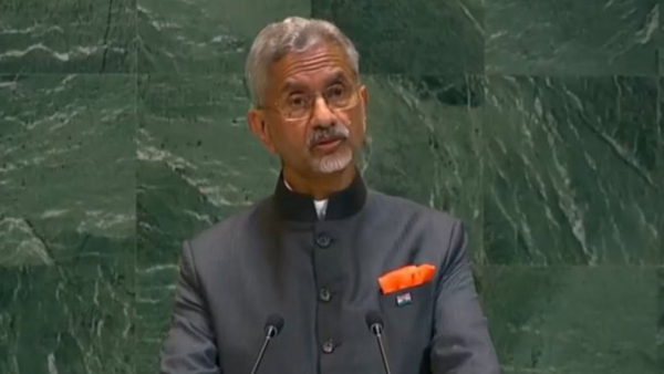 ஐநா பொதுக்குழு கூட்டத்தில் பாகிஸ்தானை வெளுத்து வாங்கிய ஜெய்சங்கர்!! அனல் பறந்த பேச்சு!!