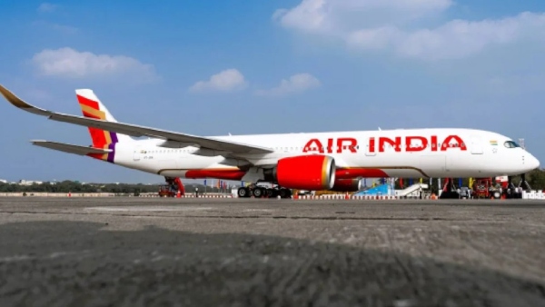 பெரிய சிக்கலில் Airindia.. ரூ.10,000 கோடி தேவை.. காப்பாற்றுமா சிங்கப்பூர் ஏர்லைன்ஸ், டாடா சன்ஸ்?