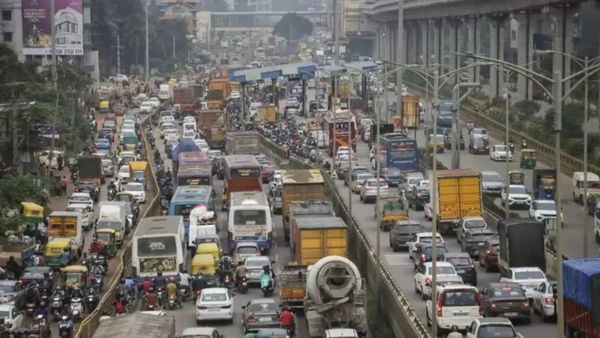 பெங்களூருவுக்கு வந்த சர்ப்ரைஸ் அறிவிப்பு.. ரூ.124.5 கோடியை ஒதுக்கிய கர்நாடக அரசு.. எதற்காக தெரியுமா?