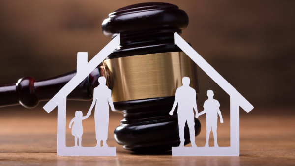  கடன் வாங்கி விவாகரத்து செய்யும் மக்கள்.. ஆண்களின் வெளிவராத சோகம்..!