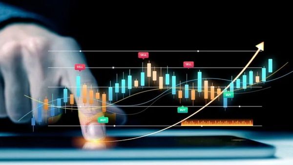 2025 ஆம் ஆண்டின் வளர்ச்சியை கண்ட பங்குகள்.. உங்ககிட்ட இருக்கா?