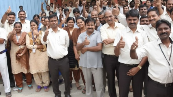 15 ஆண்டுகளுக்கு பின்னர் நடந்த மாற்றம்!! மத்திய அரசு ஊழியர்கள் கொண்டாட்டம்!!