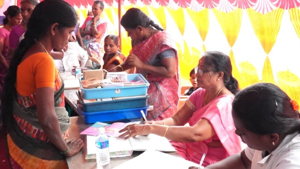 மகளிர் உரிமைத் தொகை: இன்னும் 4 நாட்கள் தான் இருக்கு..! இத விட்டா சான்ஸ் கிடைக்காது..! மகளிர் உரிமைத் தொகை: இன்னும் 4 நாட்கள் தான் இருக்கு..! இத விட்டா சான்ஸ் கிடைக்காது..!