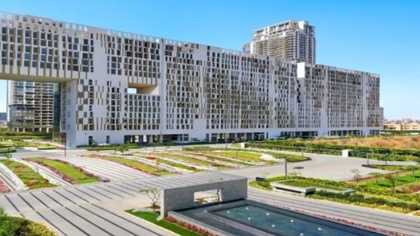 ஒரு சதுர அடி ரூ.1 லட்சம்.. ரூ.380 கோடிக்கு 4 ஆடம்பர வீடுகள்.. மாஸ் காட்டிய தொழிலதிபர்..!!