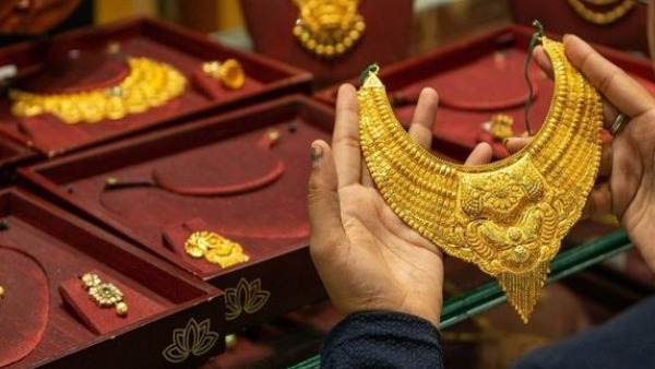  தங்க நகை சேதார கட்டணங்கள் எவ்வாறு கணக்கிடப்படுகிறது? வாடிக்கையாளர்கள் தெரிந்து கொள்ள வேண்டியவை..!!