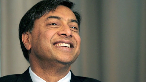 துபாய் தான் சரி.. நாட்டை விட்டே போகும் லட்சுமி மிட்டல்.. பாவம் மனுஷன்..!!