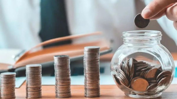 மாதம் ரூ.1.5 லட்சம் சம்பளம் போதுமா? - பெரு நகரங்களில் வாழ்க்கை வெறும் மாயை: CA சொல்லும் விளக்கம்.!