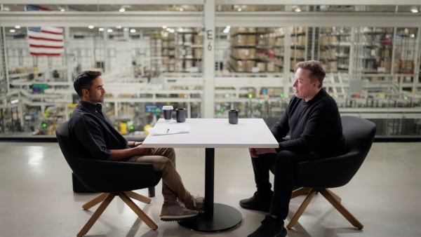 பெரும் பணக்காரர் ஆக வேண்டுமா? – இதை செஞ்சா போதும்..! உலகின் நம்பர் 1 பணக்காரர் எலான் மஸ்க் பதில்..!