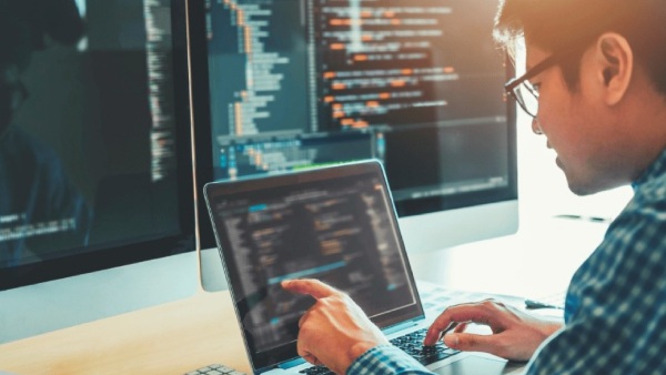 இந்தியாவை விட ஜெர்மனியில் நிம்மதியாக இருக்கலாம்.. ஏன் தெரியுமா? இந்திய ஐடி ஊழியரின் வைரல் பதிவு..!!