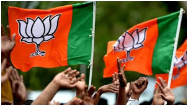 பாஜக கஜானாவில் குவியும் கோடிகள்! மலைக்க வைக்கும் ரூ.10,000 கோடி சொத்து மதிப்பு! பாஜக கஜானாவில் குவியும் கோடிகள்! மலைக்க வைக்கும் ரூ.10,000 கோடி சொத்து மதிப்பு!