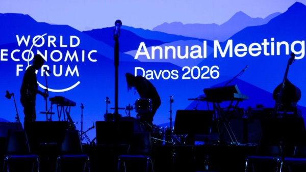 Davos: முதல் நாளிலேயே ரூ.14.5 லட்சம் கோடி அள்ளிய மகாராஷ்டிரா.. தமிழ்நாடு மிஸ் செய்துவிட்டது..!!