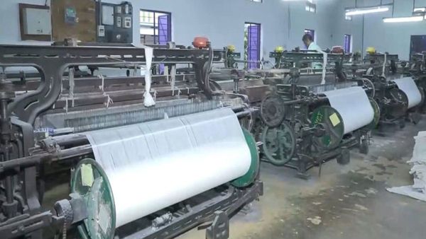 மத்திய பட்ஜெட் 2026: தமிழ்நாட்டின் விசைத்தறி தொழிலாளர்களின் எதிர்பார்ப்பு என்ன..?