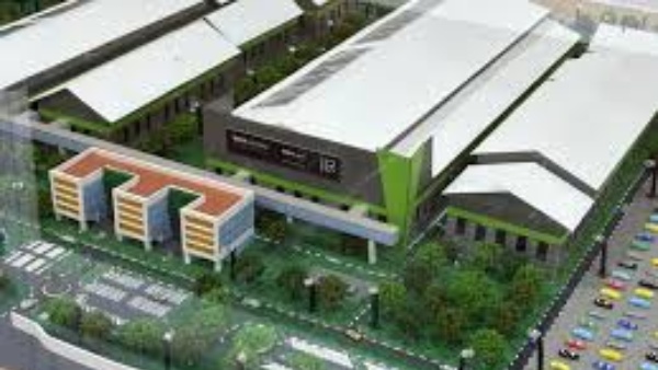 ராணிப்பேட்டை அடையாளம் மாறப்போகுது.. டாடா JLR முதல் கார் டெலிவரி.. அதுவும் இந்த ஸ்பெஷல் கார்..!