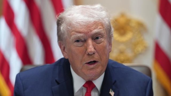 தினம் ஒரு நாட்டுக்கு மிரட்டல் விடுக்கலனா டிரம்புக்கு தூக்கம் வராது போல!! இன்று கனடா!! தினம் ஒரு நாட்டுக்கு மிரட்டல் விடுக்கலனா டிரம்புக்கு தூக்கம் வராது போல!! இன்று கனடா!!