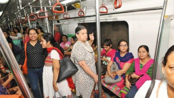 பெண்களுக்கு முக்கியத்துவம் கொடுக்கும் திட்டங்கள் பட்ஜெட்டில் இடம் பெறுமா? பரபரக்கும் நிதி அமைச்சகம்