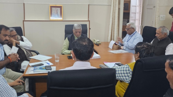 8ஆவது சம்பள கமிஷன்: 3 மடங்கு உயர்கிறதா அரசு ஊழியர்கள் சம்பளம்? டெல்லியில் நடக்கும் முக்கிய ஆலோசனை