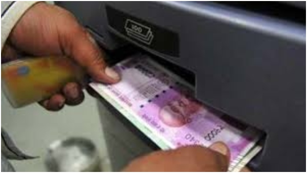 கேஷ் டெபாசிட்செய்பவர்களுக்கு ஜாக்பாட்! PAN கார்டு இல்லாமல் இனி அதிக பணம் டெபாசிட் செய்யலாம்! கேஷ் டெபாசிட்செய்பவர்களுக்கு ஜாக்பாட்! PAN கார்டு இல்லாமல் இனி அதிக பணம் டெபாசிட் செய்யலாம்!